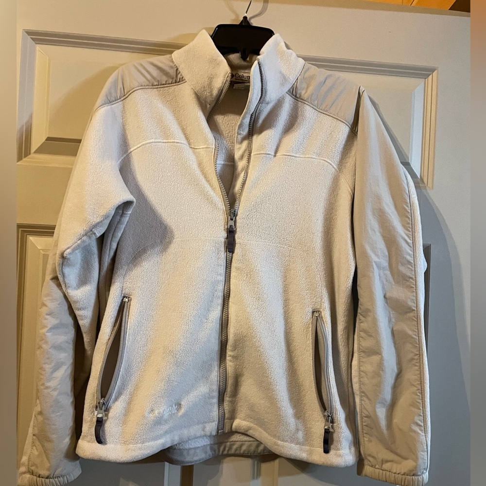 Columbia White women’s Large fleece jacket